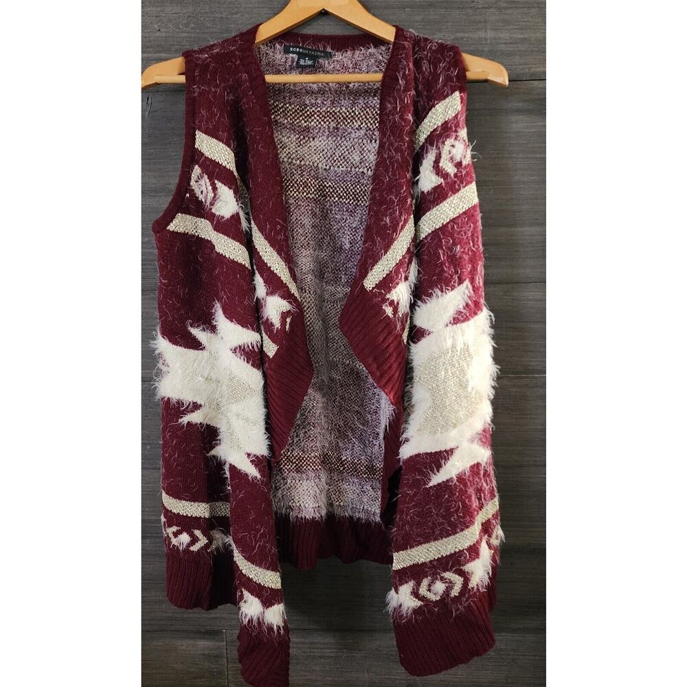 BCBG MAX AZRIA sweater wrap‎ vest women’s size S Plum white Aztec southwest EUC